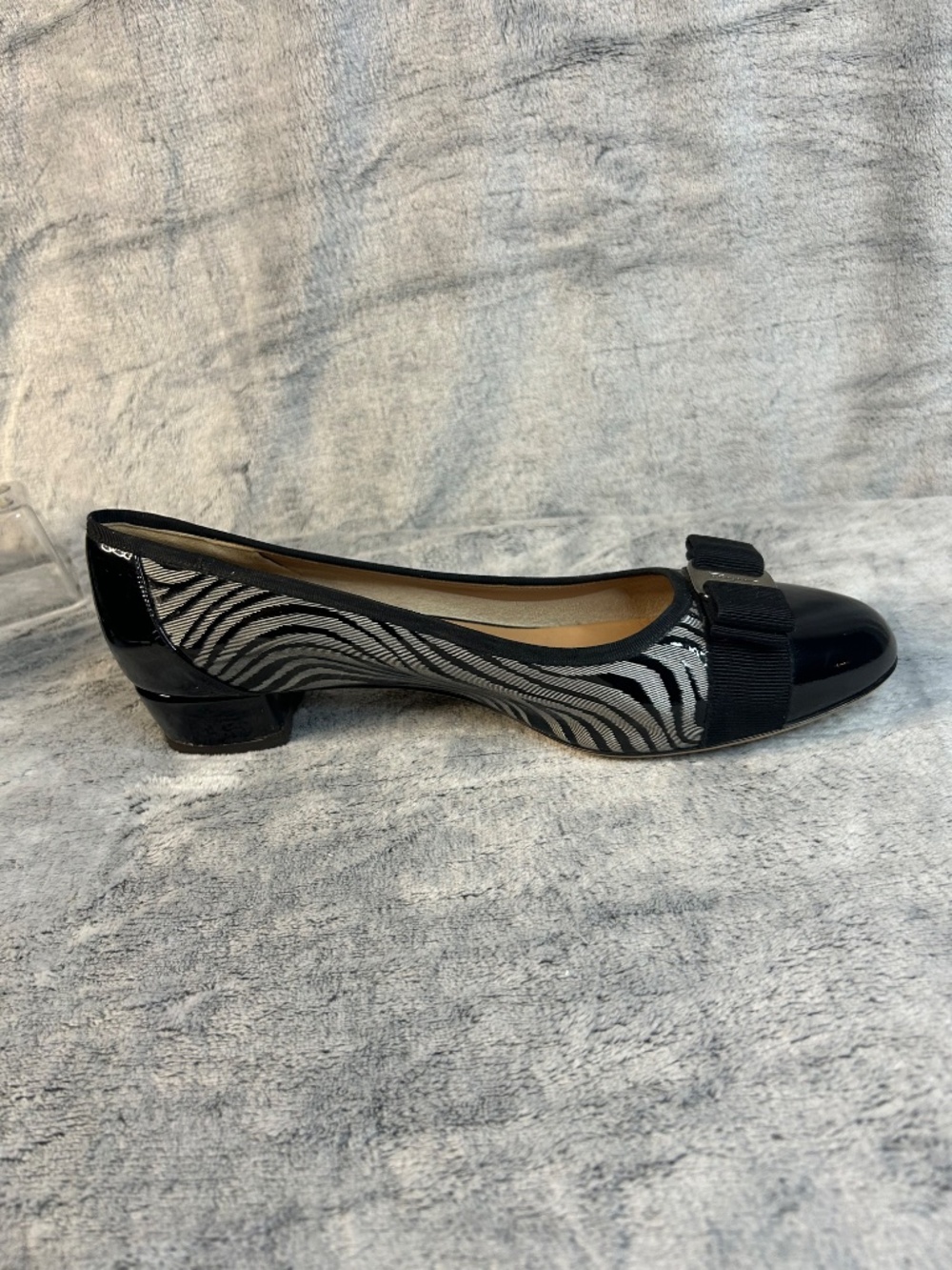 Salvatore Ferragamo Vara Zebra-Print Pump  low block heel, a patent 9 1/2 c - Picture 5 of 8